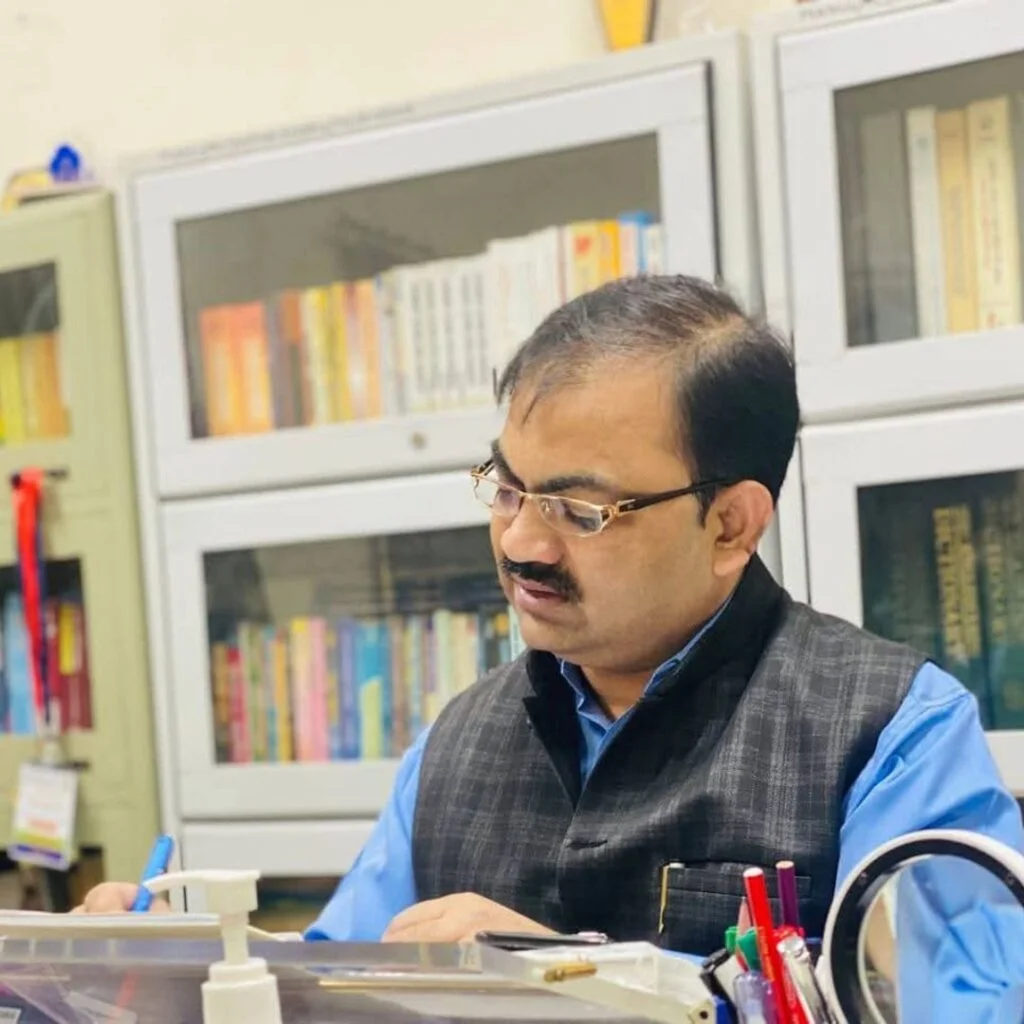 Professor Mohammad Fariyad